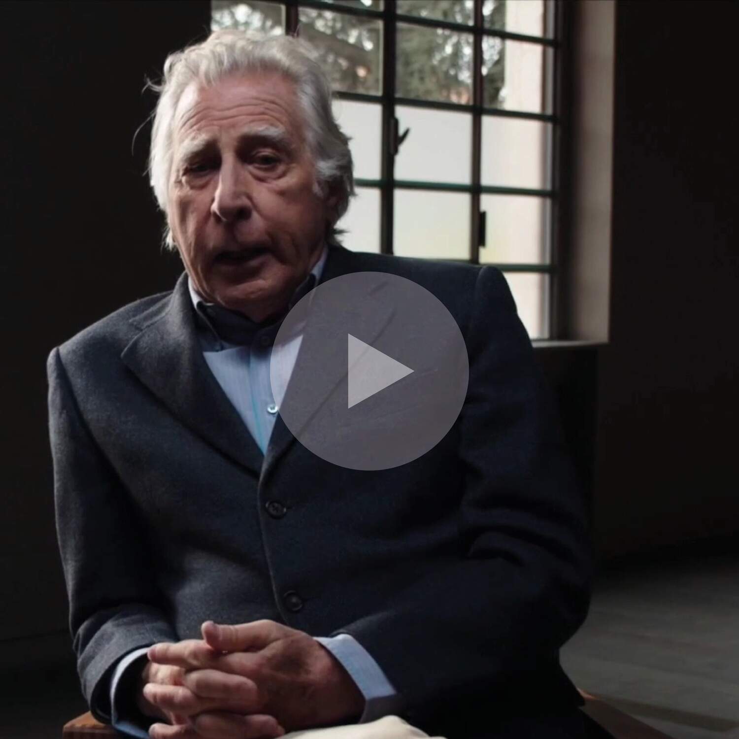 Radio in Cristallo by Franco Albini   Cassina   Interview with Marco Albini 5760x5760