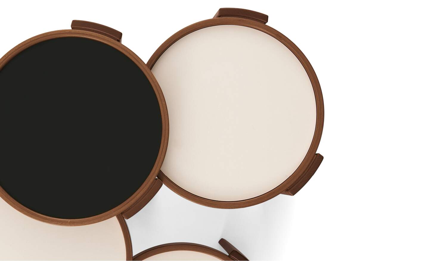 01 caratteristiche 780 783 low tables