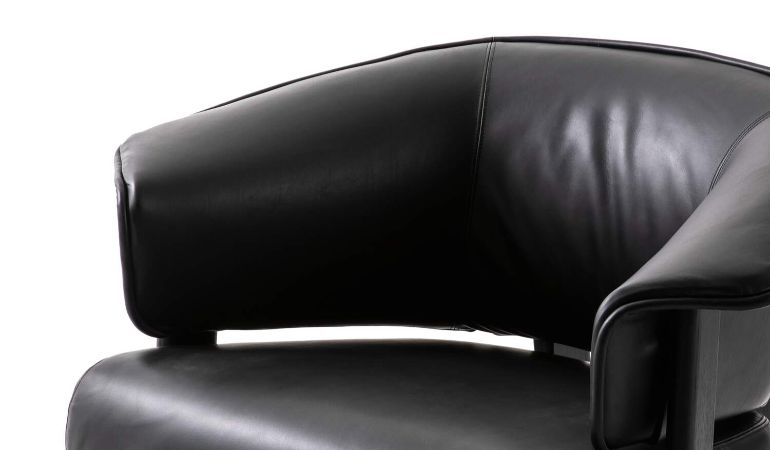 03 caratteristiche back wing armchair