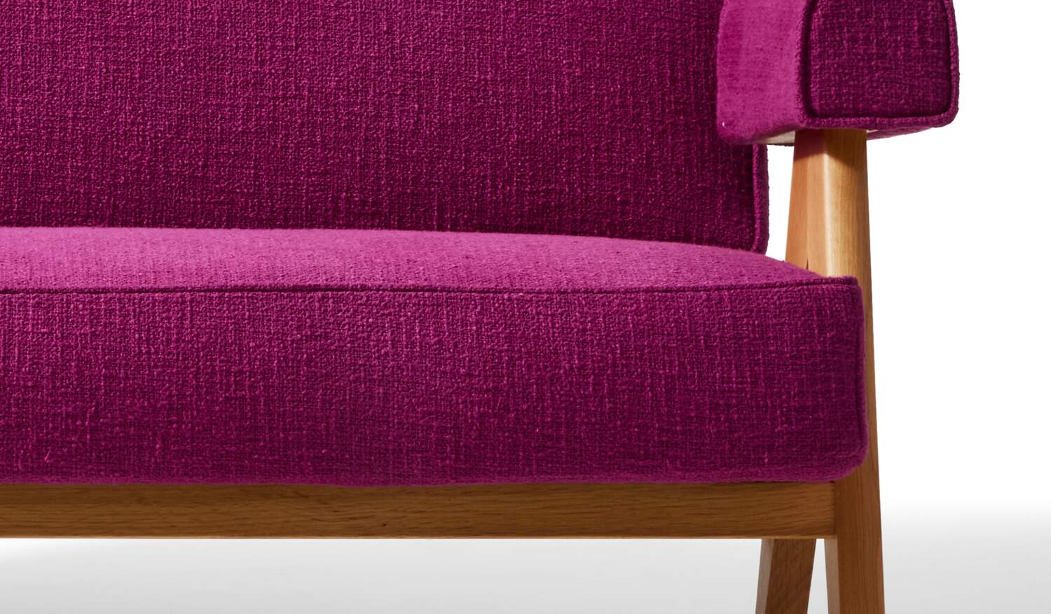 02 caratteristiche 053 capitol complex sofa