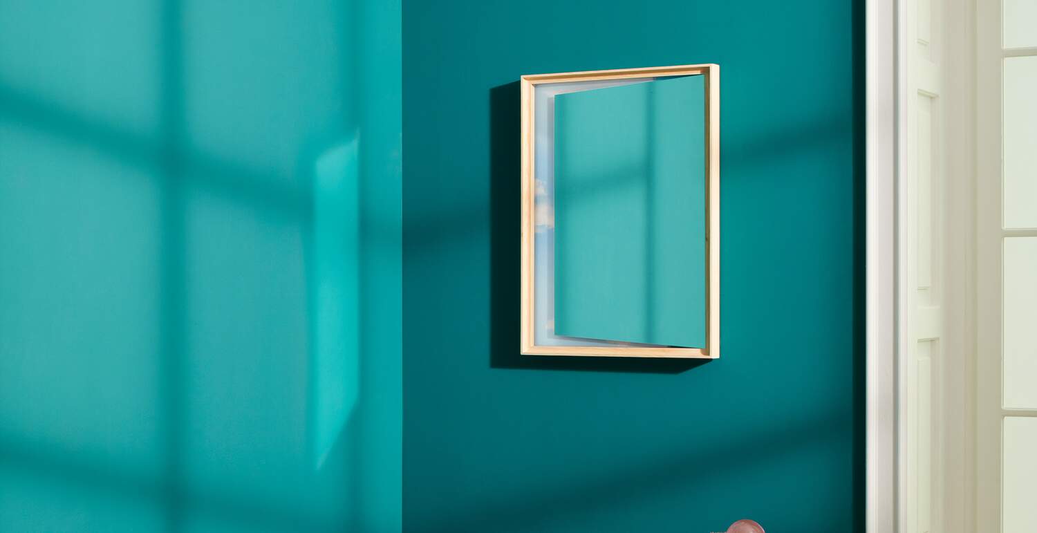 01 Hero 083 deadline daydream