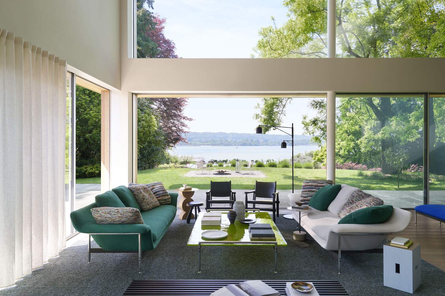 08 ambienti 580 esosoft sofa