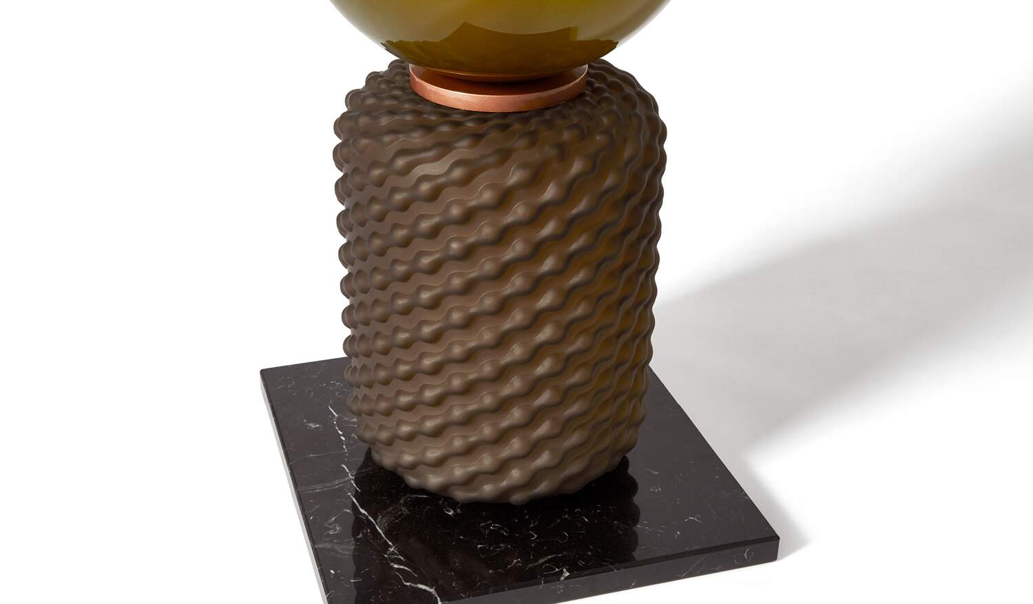 02 caratteristiche 089 ficupala tavolo