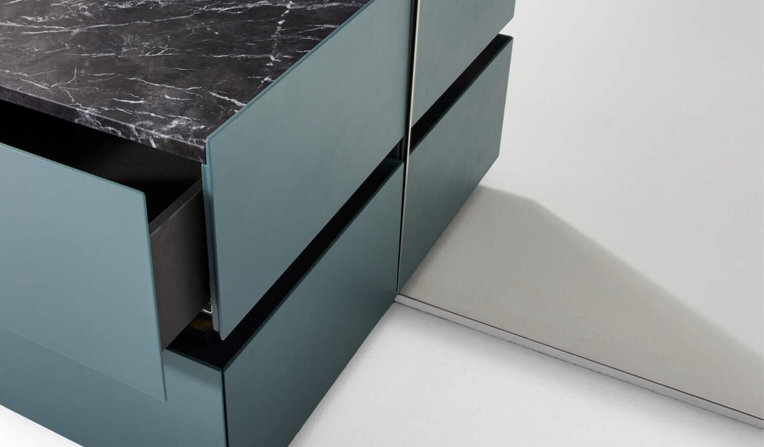 02 caratteristiche 374 ghost wall