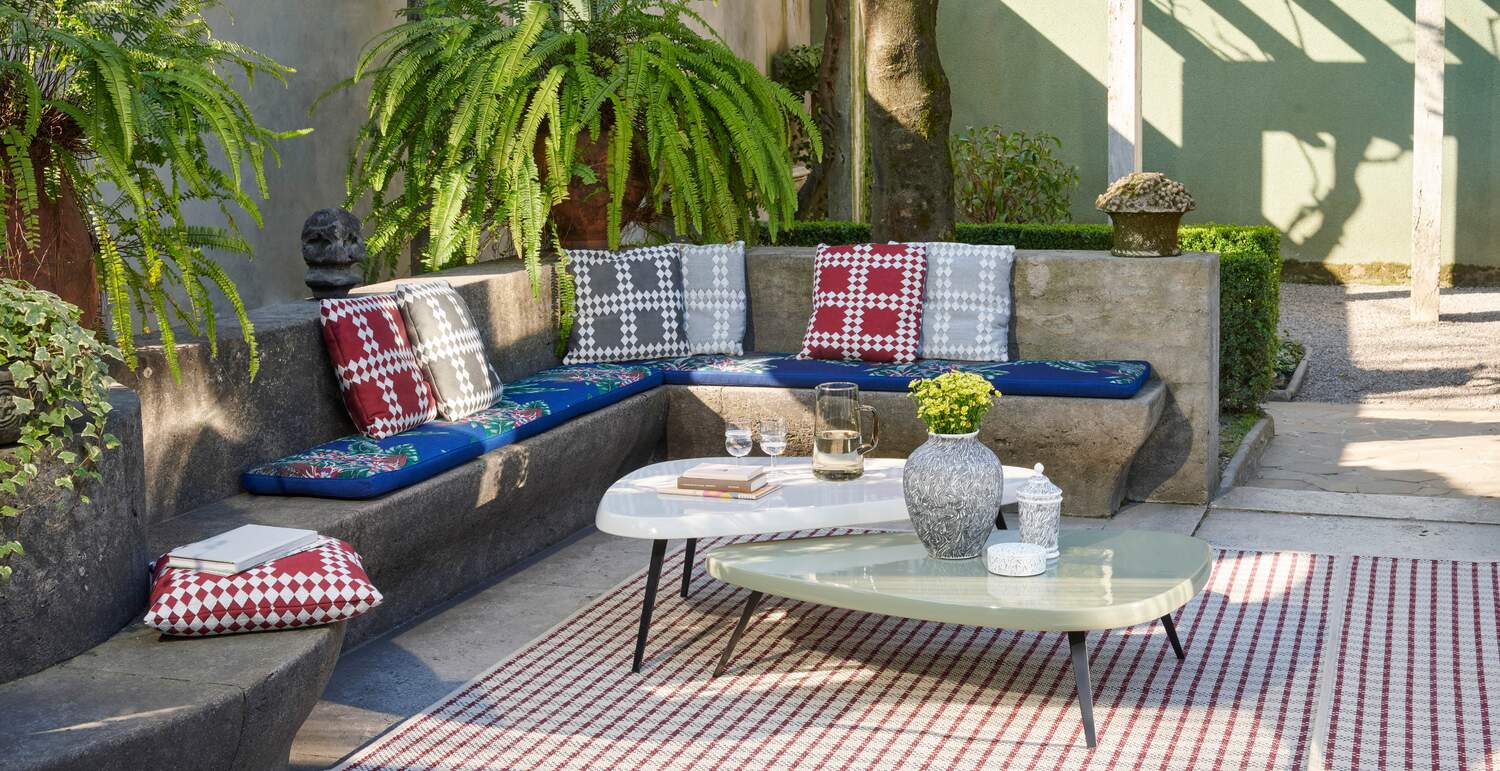 541 mexique outdoor low tables