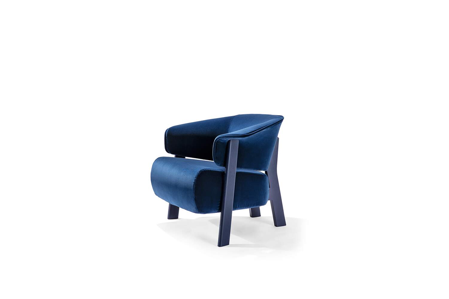 10 completa ambienti 571 back wing armchair poltrone