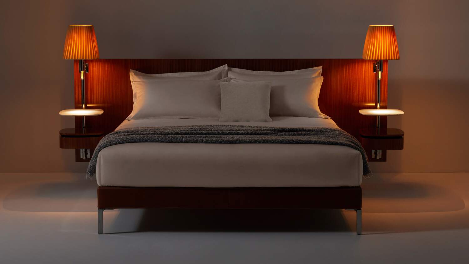 05 dettagli L35 Volage wood