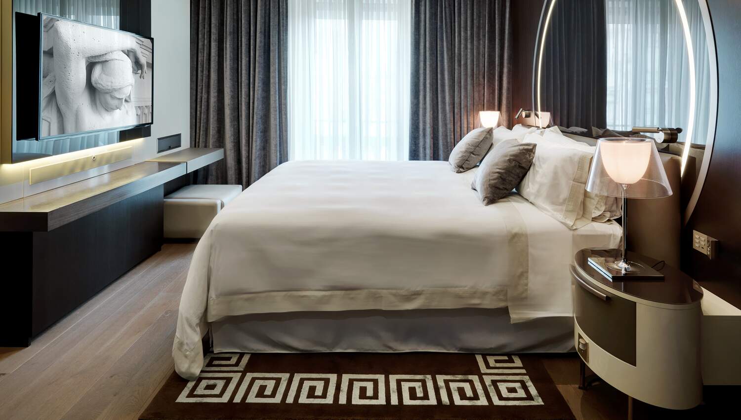 excelsior hotel gallia