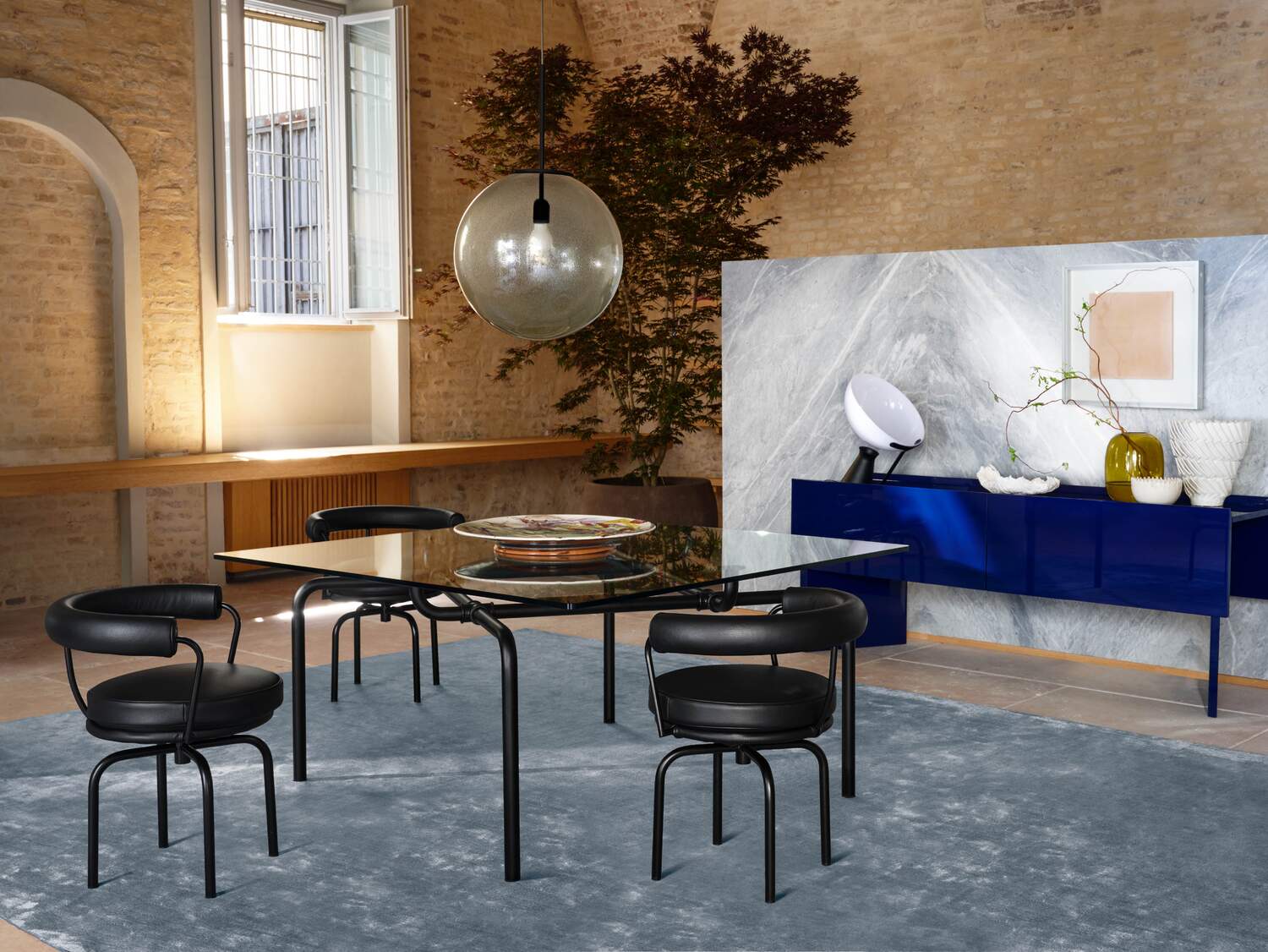 an eco tecnological lodge