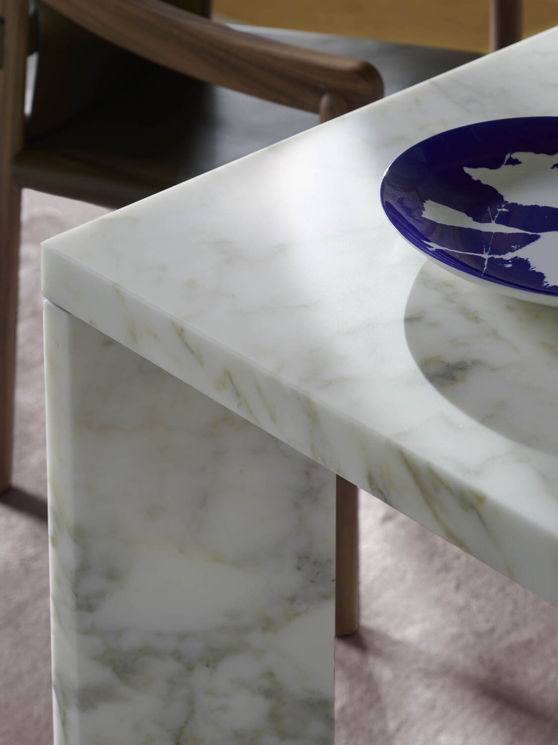 9 a stately home dining