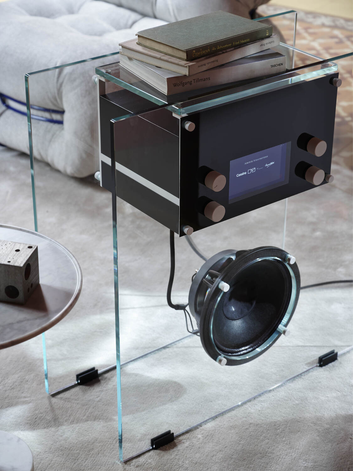 8 a stately home living