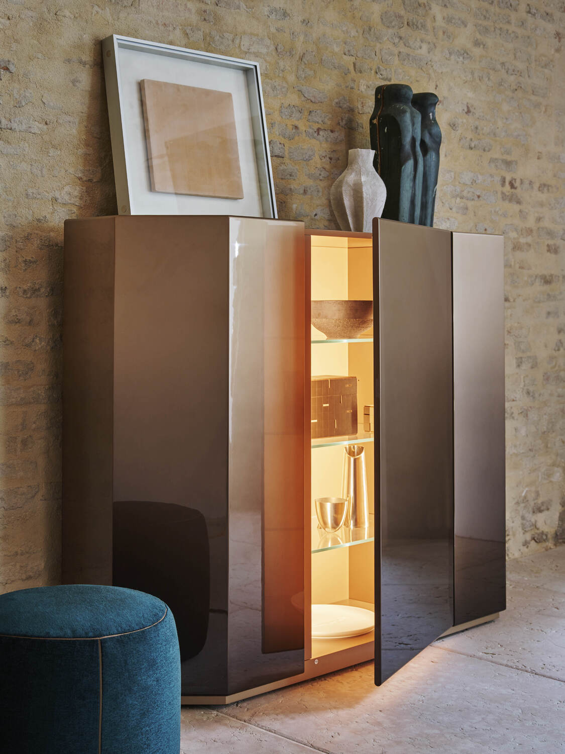 11 an eco tecnological lodge living