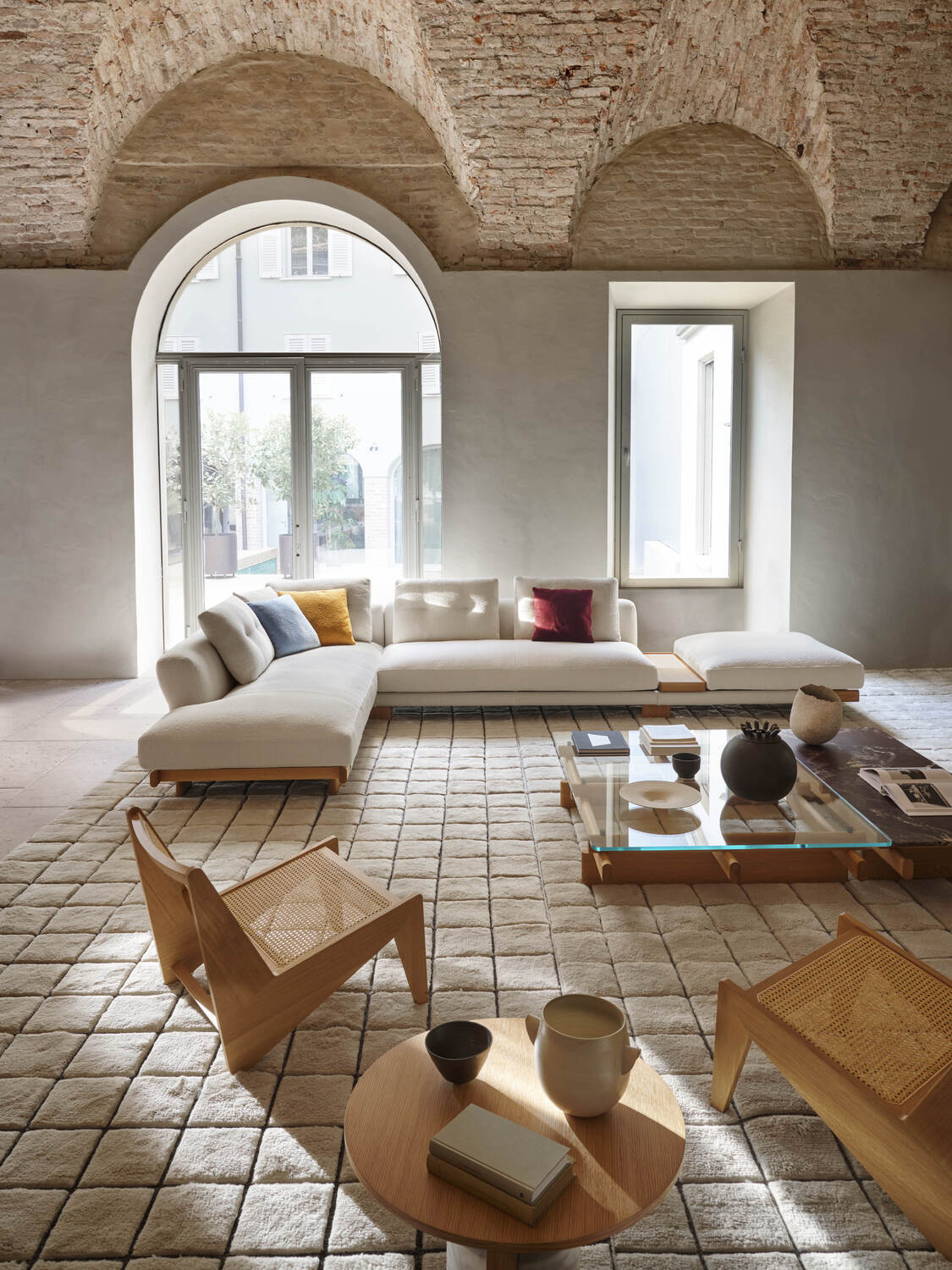 5 an eco tecnological lodge living