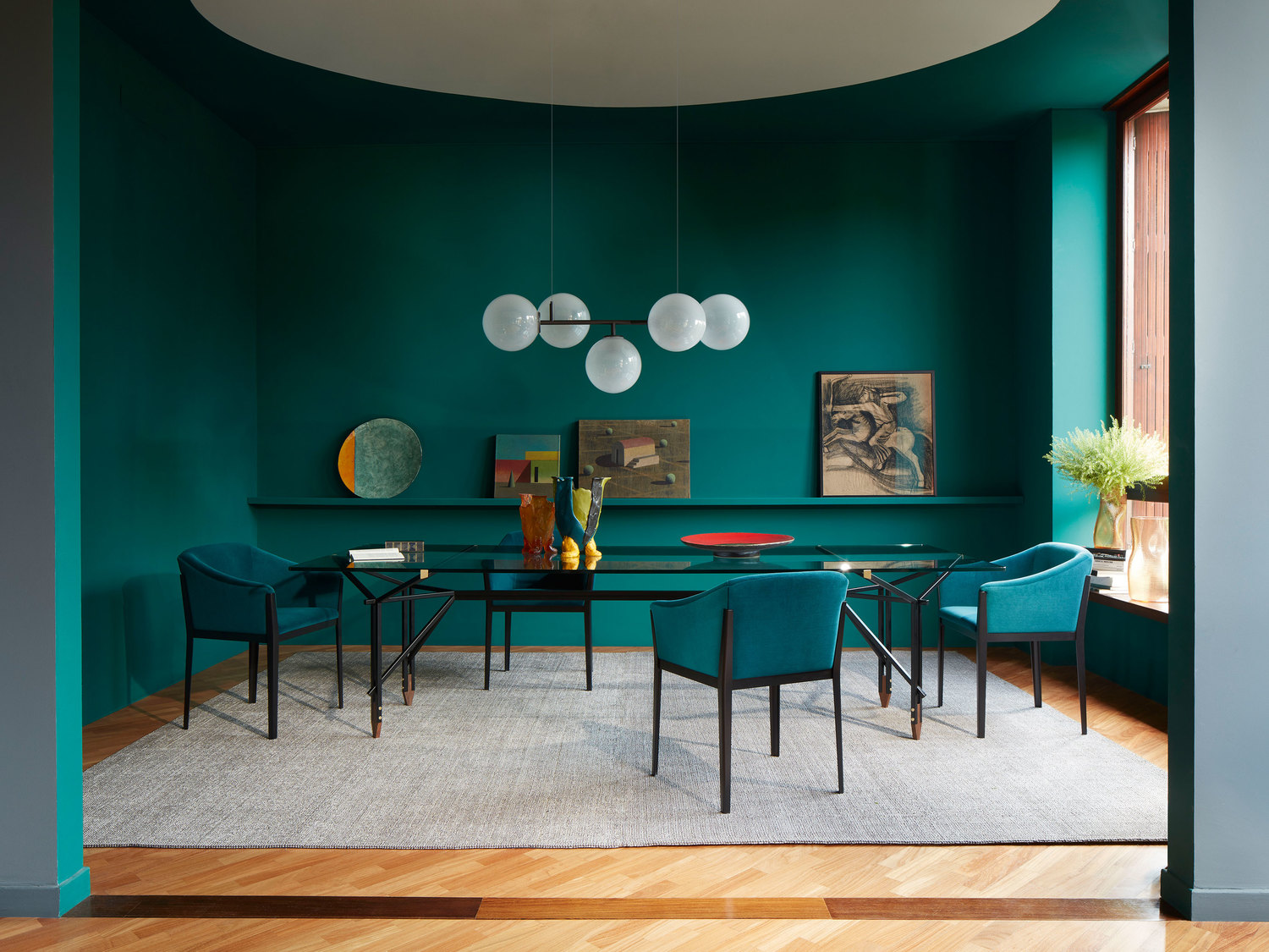 5682 a metropolitan ineteriors dining